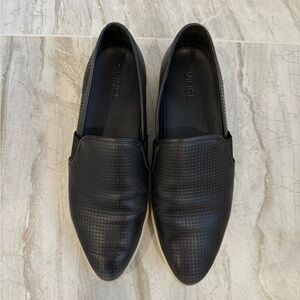 Vince Black Womens Loafers size 8